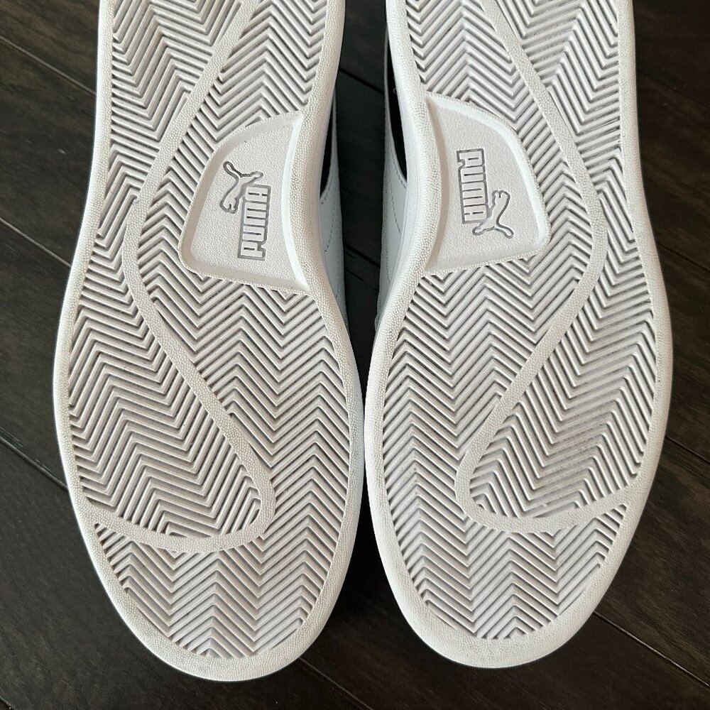 Black Puma US 10.5 Sneakers - Picture 9 of 10